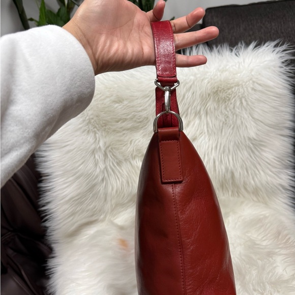 🔥BLACK FRIDAY SALE LIMITED TIME🔥
Authentic Hirofu Red Leather Bag - Picture 9 of 16